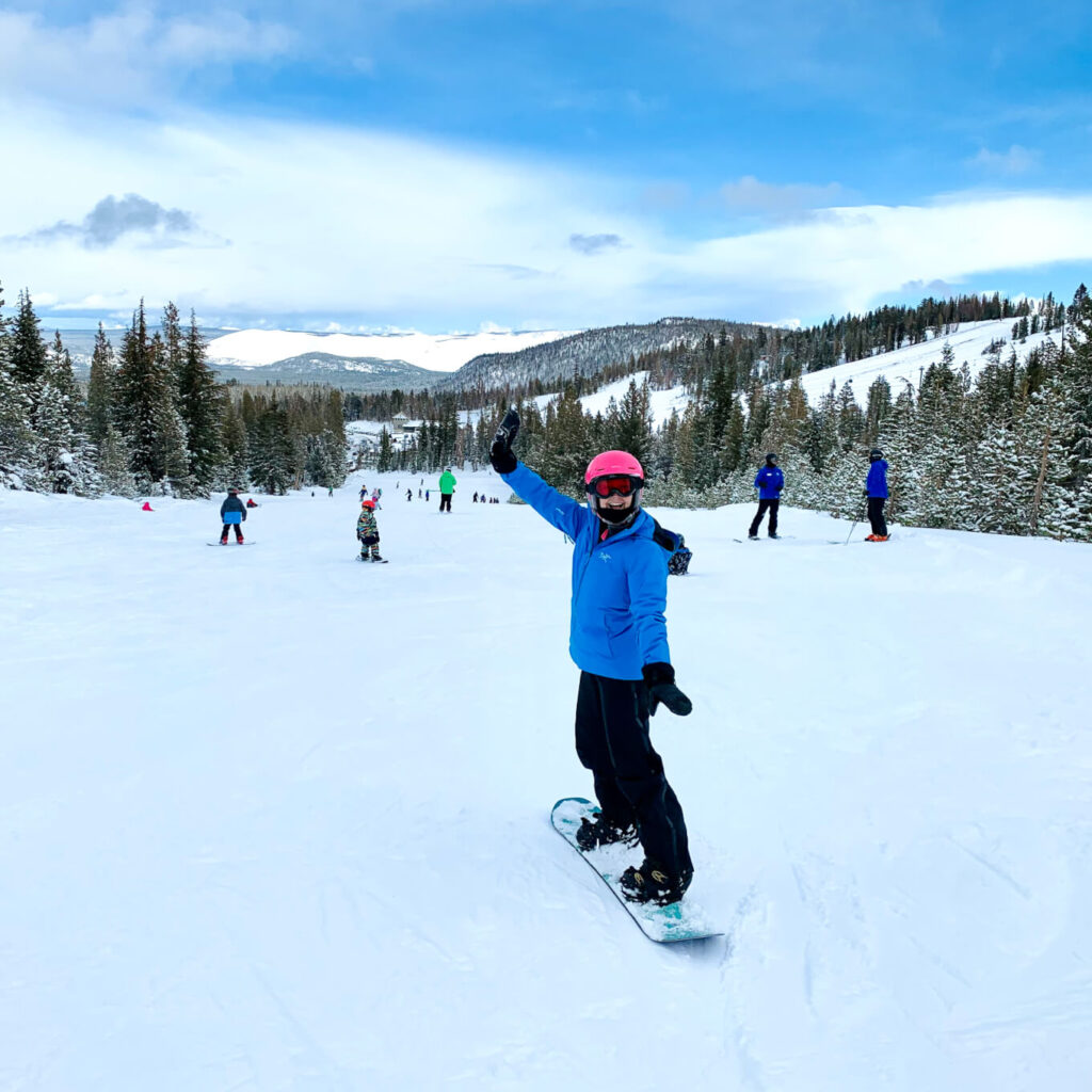 Snowboarding at Mammoth Mountain is a family fun activity.